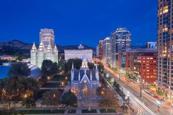 Framed Print : Salt Lake City, Utah, USA downtown cityscape over Temple Square at dusk Framed Print : Salt Lake City, Utah, USA downtown cityscape over Temple Square at dusk