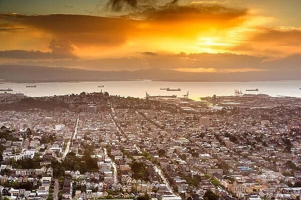 San Francisco, California, USA Noe Valley skyline at dawn