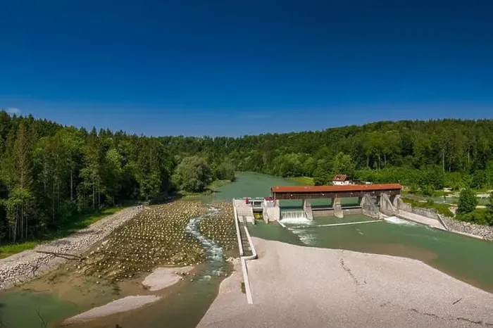 Framed Print : A sandbank in front of the isar river and a weir, shot by a drone Framed Print : A sandbank in front of the isar river and a weir, shot by a drone