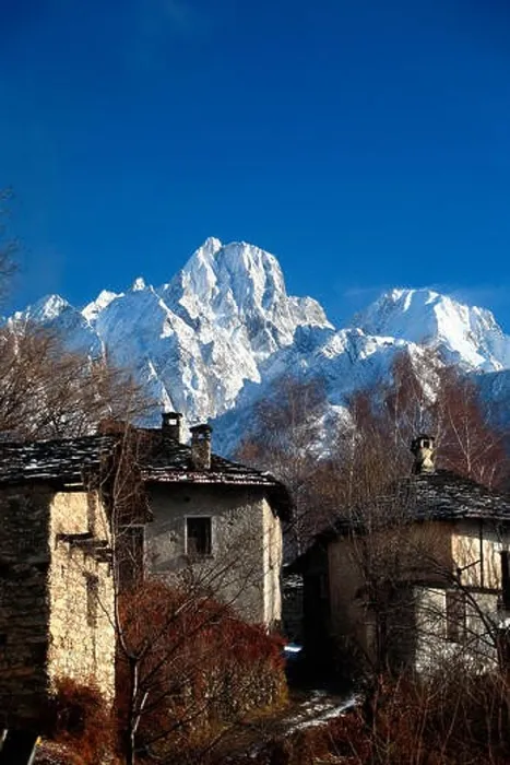 Framed Print : The top of Sasso Manduino whitened by heavy snowfall dominates the old houses of Dascio village. Sorico. High Lario. Como lake. Valchiavenna. Valtelli Framed Print : The top of Sasso Manduino whitened by heavy snowfall dominates the old houses of Dascio village. Sorico. High Lario. Como lake. Valchiavenna. Valtelli