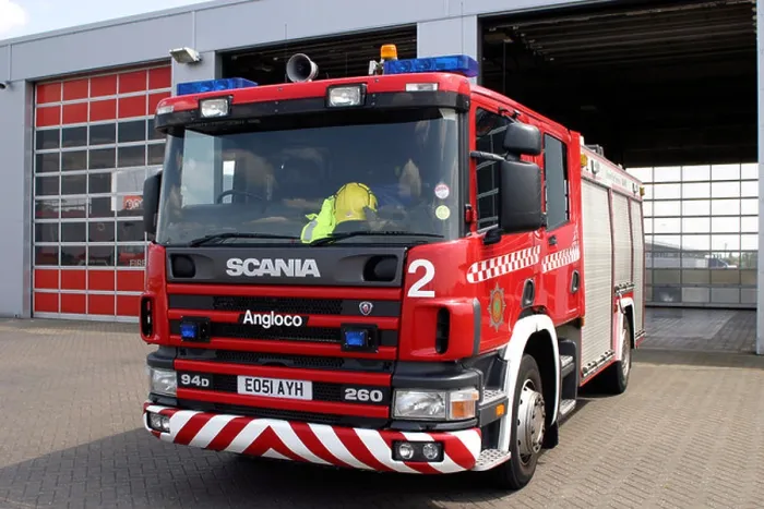 Framed Print : Scania 940d Angloco Airport Fire Engine Framed Print : Scania 940d Angloco Airport Fire Engine