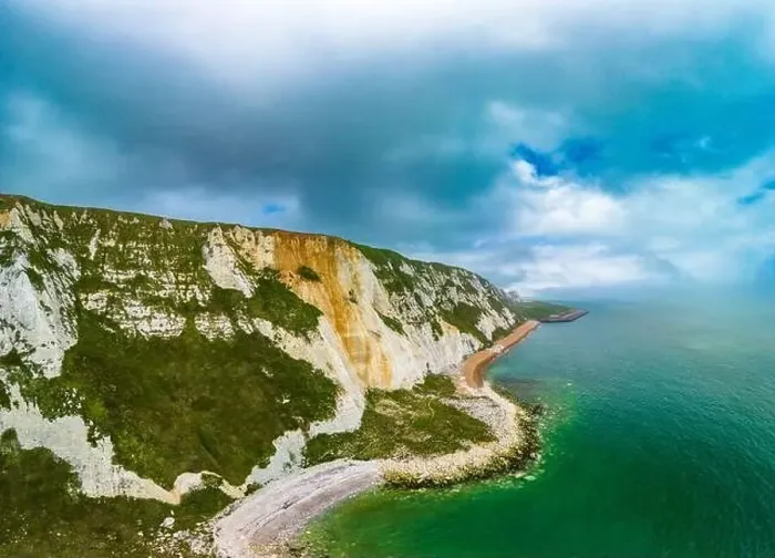 Framed Print : Scenic aerial drone view of Samphire Hoe Country Park with white cliffs, Dover, south England Framed Print : Scenic aerial drone view of Samphire Hoe Country Park with white cliffs, Dover, south England