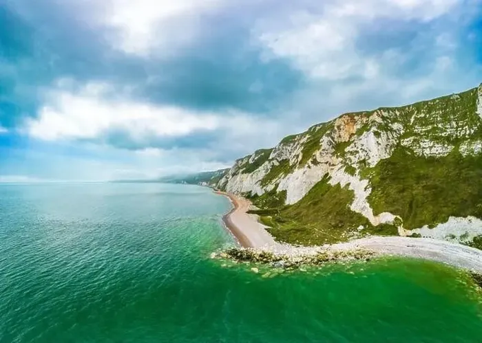Framed Print : Scenic aerial drone view of Samphire Hoe Country Park with white cliffs, Dover, south England Framed Print : Scenic aerial drone view of Samphire Hoe Country Park with white cliffs, Dover, south England