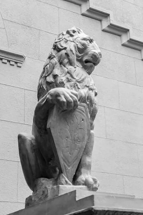 Framed Print : Sculpture of a lion with the arms Framed Print : Sculpture of a lion with the arms