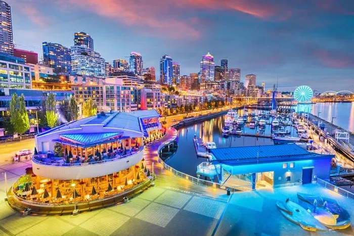 Framed Print : Seattle, Washington, USA pier and skyline at dusk Framed Print : Seattle, Washington, USA pier and skyline at dusk