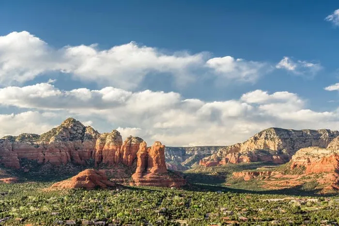 Framed Print : Sedona, Arizona, USA downtown skyline below the red rock mountains Framed Print : Sedona, Arizona, USA downtown skyline below the red rock mountains