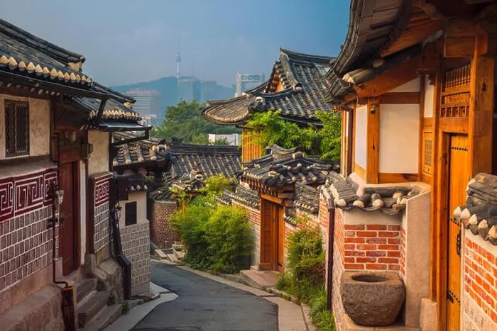 Framed Print : Seoul. Traditional Korean style architecture at Bukchon Hanok Village in Seoul, South Korea Framed Print : Seoul. Traditional Korean style architecture at Bukchon Hanok Village in Seoul, South Korea