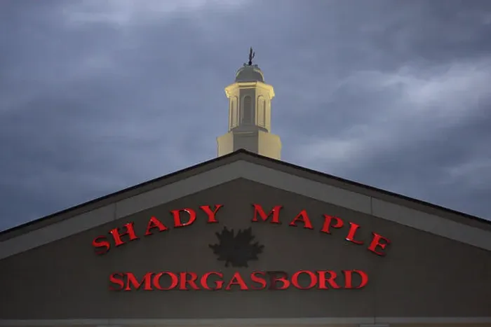 Framed Print : The Shady Maple Smorgasbord buffet in Lancaster County, PA, USA