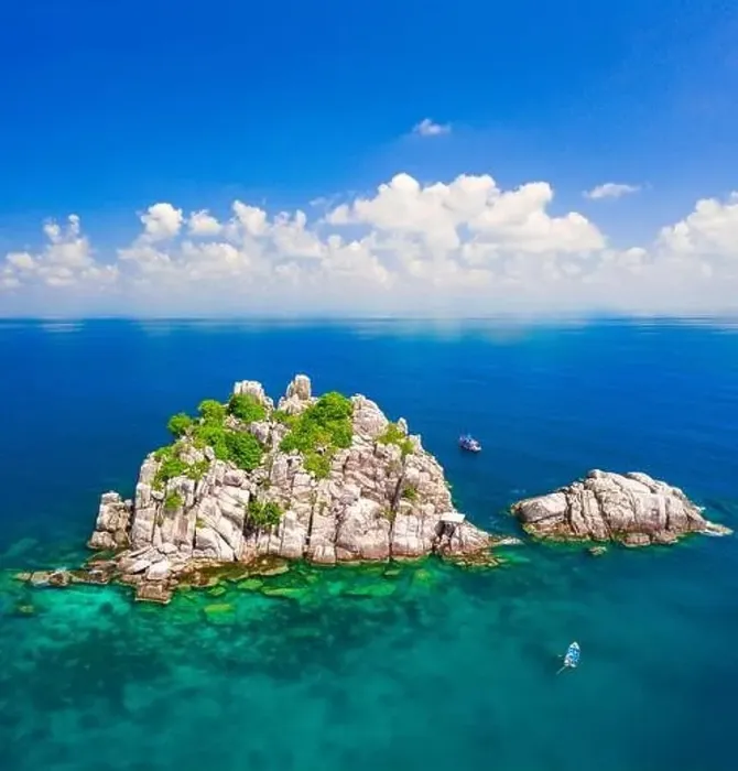 Framed Print : Shark island, koh Tao, Thailand