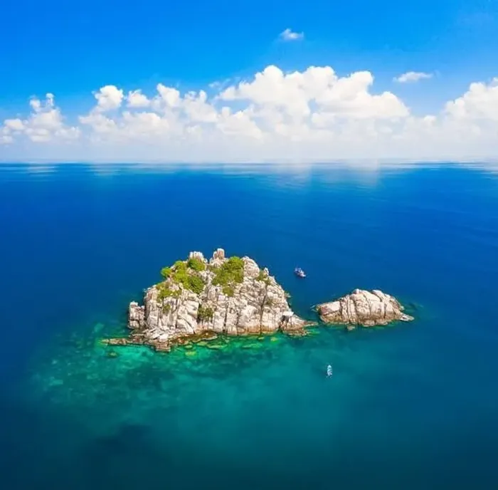 Framed Print : Shark island, koh Tao, Thailand Framed Print : Shark island, koh Tao, Thailand