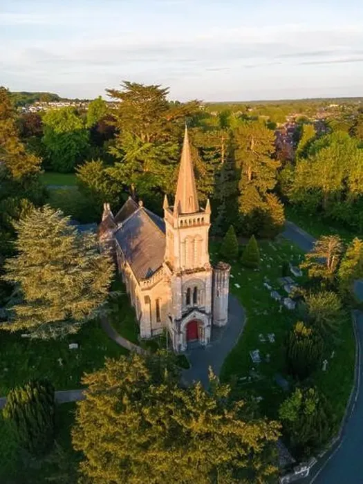 Framed Print : Shaw Church during golden hour Framed Print : Shaw Church during golden hour