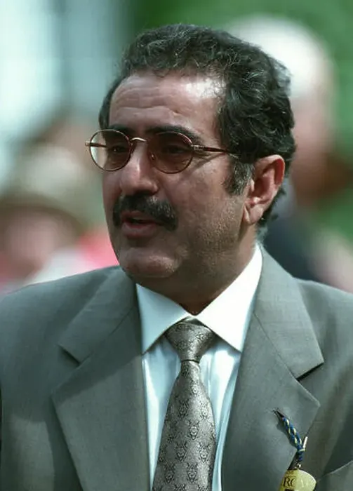 Framed Print : SHEIKH MANA AL MAKTOUM RACE HORSE OWNER 19 August 1994 Framed Print : SHEIKH MANA AL MAKTOUM RACE HORSE OWNER 19 August 1994