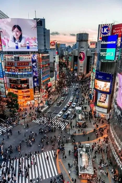Framed Print : Shibuya Crossing from above, crowds of people at intersection Framed Print : Shibuya Crossing from above, crowds of people at intersection