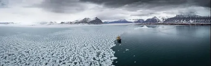 Framed Print : Ship cruising through the ice in Svalbard Framed Print : Ship cruising through the ice in Svalbard