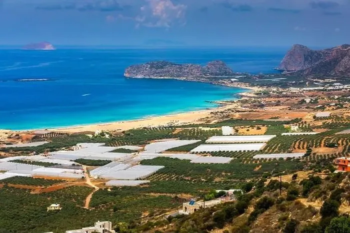 Framed Print : Shot of beautiful turquoise beach Falasarna (Falassarna) in Crete Framed Print : Shot of beautiful turquoise beach Falasarna (Falassarna) in Crete