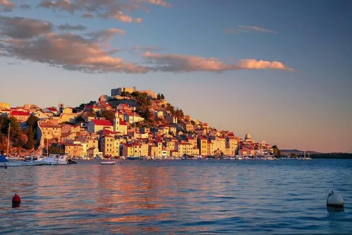 Framed Print : Sibenik, Croatia. Cityscape image of beautiful coastal Sibenik, Dalmatia, Croatia at summer sunset Framed Print : Sibenik, Croatia. Cityscape image of beautiful coastal Sibenik, Dalmatia, Croatia at summer sunset