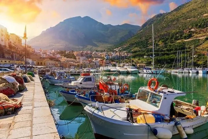 Framed Print : Sicilian port with fishing boats of Castellammare del Golfo village of Sicily Framed Print : Sicilian port with fishing boats of Castellammare del Golfo village of Sicily