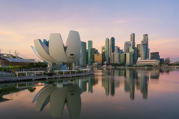 Framed Print : Singapore business district skyline in night at Marina Bay, Singapore Framed Print : Singapore business district skyline in night at Marina Bay, Singapore