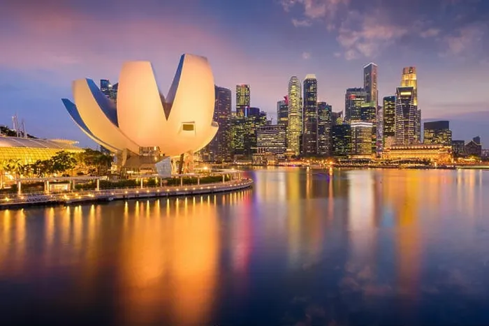 Framed Print : Singapore skyline at the Marina during twilight Framed Print : Singapore skyline at the Marina during twilight