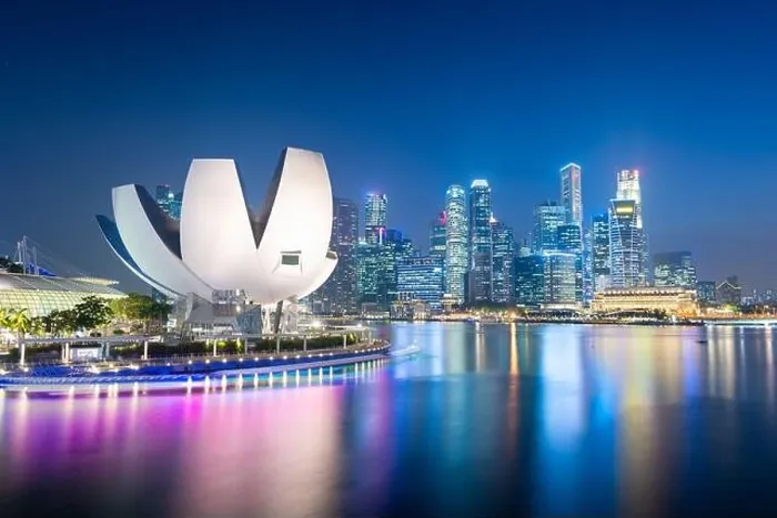Framed Print : Singapore skyline at the Marina during twilight Framed Print : Singapore skyline at the Marina during twilight