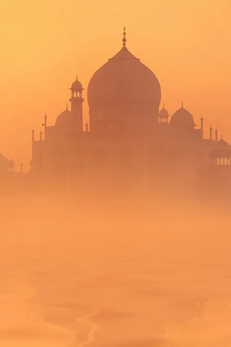 Framed Print : Skyline of Taj Mahal, Agra, Uttar Pradesh, India, UNESCO Framed Print : Skyline of Taj Mahal, Agra, Uttar Pradesh, India, UNESCO