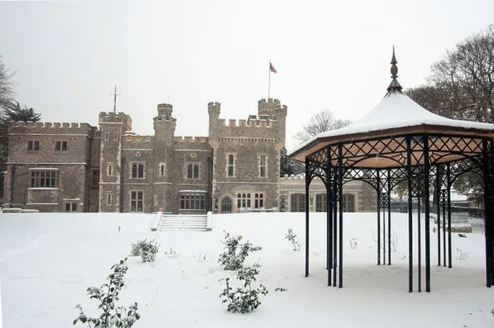 Framed Print : snow covered Whitstable Castle Gardens Framed Print : snow covered Whitstable Castle Gardens