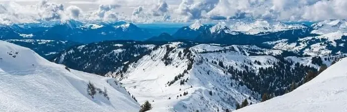 Framed Print : Snowy winter mountain landscape, Morzine, Port du Soleil, Auvergne Rhone Alpes, Alps, France, Europe Framed Print : Snowy winter mountain landscape, Morzine, Port du Soleil, Auvergne Rhone Alpes, Alps, France, Europe
