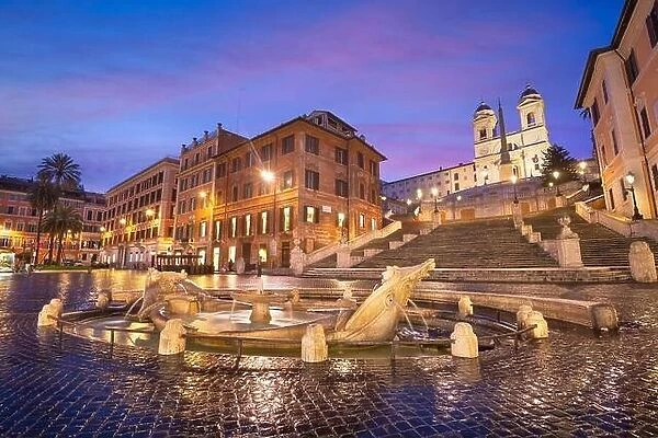 Spanish Steps in Rome, Italy in the eaerly morning