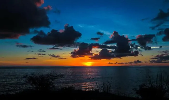Framed Print : Spectacular Sunset with the Golden Sunlight and Cloudy Sky on the Guadeloupe, Caribbean islands Framed Print : Spectacular Sunset with the Golden Sunlight and Cloudy Sky on the Guadeloupe, Caribbean islands