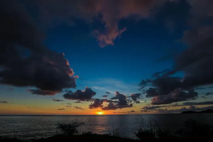 Framed Print : Spectacular Sunset with the Golden Sunlight and Cloudy Sky on the Guadeloupe, Caribbean islands Framed Print : Spectacular Sunset with the Golden Sunlight and Cloudy Sky on the Guadeloupe, Caribbean islands