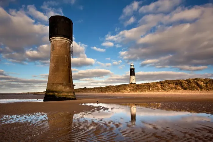 Framed Print : Spurn Head Lighthouses, East Riding of Yorkshire
