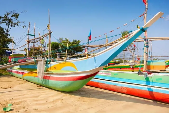 Framed Print : Sri Lanka - Galle, traditional wooden painted fishing boats in the port Framed Print : Sri Lanka - Galle, traditional wooden painted fishing boats in the port