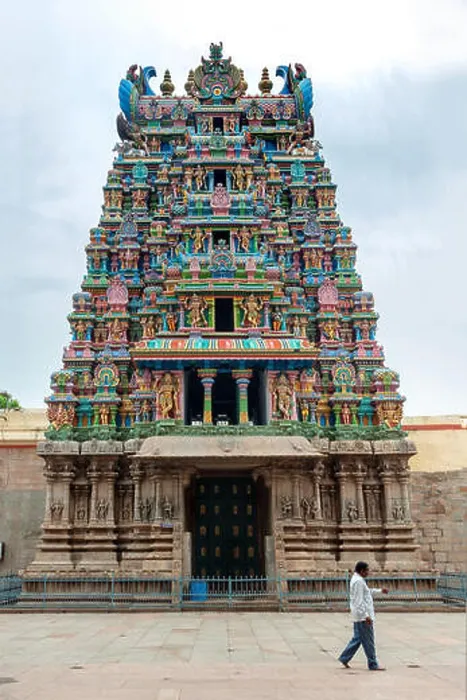 Framed Print : Sri Madurai Meenakshi Amman Temple Framed Print : Sri Madurai Meenakshi Amman Temple