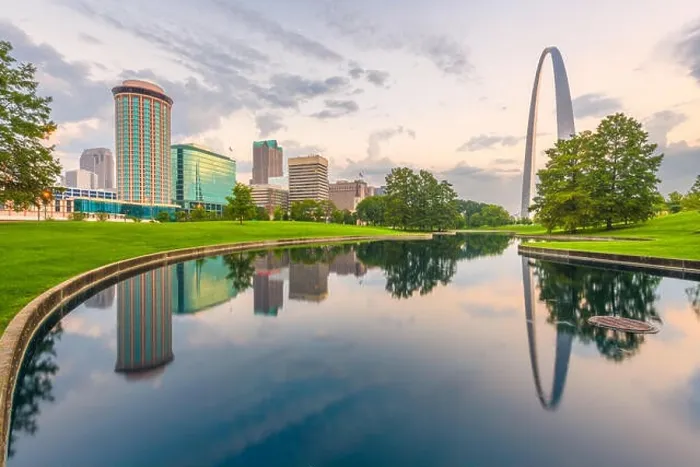 Framed Print : St. Louis, Missouri, USA city skyline and park in the morning Framed Print : St. Louis, Missouri, USA city skyline and park in the morning
