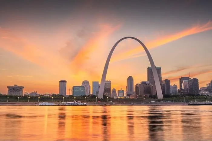 Framed Print : St. Louis, Missouri, USA downtown cityscape on the Mississippi River at dusk Framed Print : St. Louis, Missouri, USA downtown cityscape on the Mississippi River at dusk