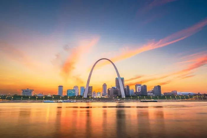 Framed Print : St. Louis, Missouri, USA downtown cityscape on the Mississippi River at twilight Framed Print : St. Louis, Missouri, USA downtown cityscape on the Mississippi River at twilight