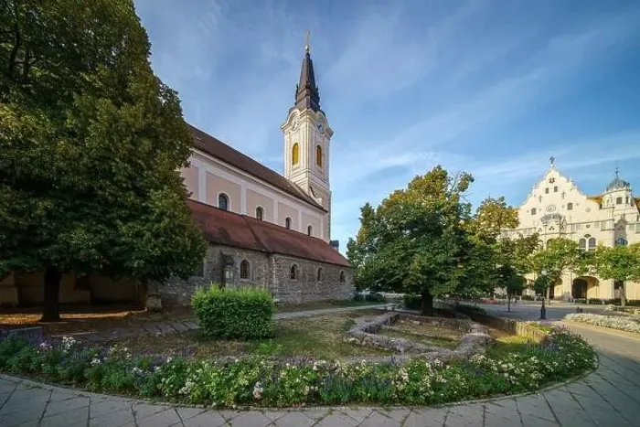 Framed Print : St Miklos church in Kecskemet city, HUngary, Hungarian name is Szent Miklos templom. Located in Szabadsag square Framed Print : St Miklos church in Kecskemet city, HUngary, Hungarian name is Szent Miklos templom. Located in Szabadsag square