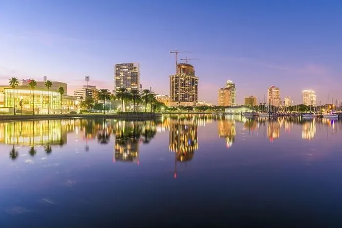 Framed Print : St. Petersburg, Florida, USA downtown city skyline at twilight on the bay Framed Print : St. Petersburg, Florida, USA downtown city skyline at twilight on the bay