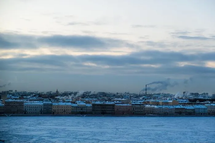 Framed Print : St. Petersburg, Russia - December, 2021: View of frozen Neva River and city center in early morning Framed Print : St. Petersburg, Russia - December, 2021: View of frozen Neva River and city center in early morning