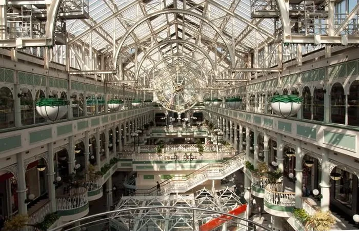 Framed Print : St Stephen's Green Shopping Centre, Dublin, Eire. Elegant old building converted into shopping centre / mall Framed Print : St Stephen's Green Shopping Centre, Dublin, Eire. Elegant old building converted into shopping centre / mall