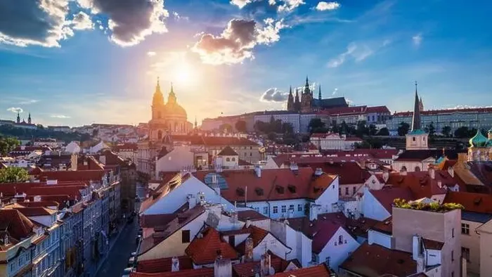 Framed Print : St. Vitus Cathedral, Prague Castle and Lesser Town panorama Framed Print : St. Vitus Cathedral, Prague Castle and Lesser Town panorama