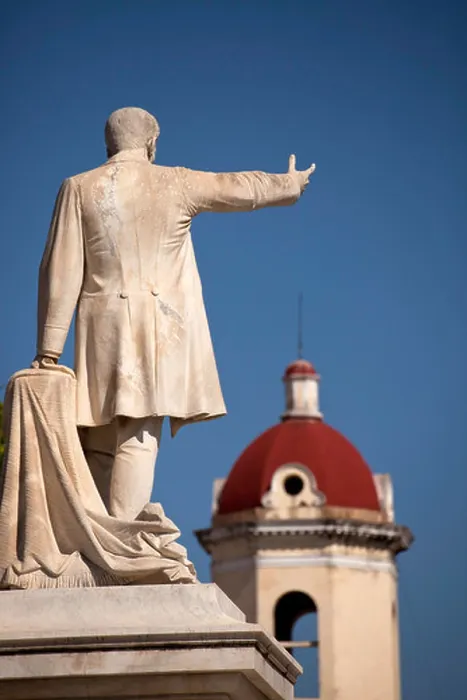 Framed Print : the statue of Jose Marti and the cathedral Cathedral de la Purisma Concepción in Cienfuegos, Cuba, Caribbean Framed Print : the statue of Jose Marti and the cathedral Cathedral de la Purisma Concepción in Cienfuegos, Cuba, Caribbean