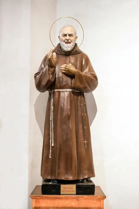 Framed Print : Statue of Padre Pio or Saint Pio of Pietrelcina Framed Print : Statue of Padre Pio or Saint Pio of Pietrelcina