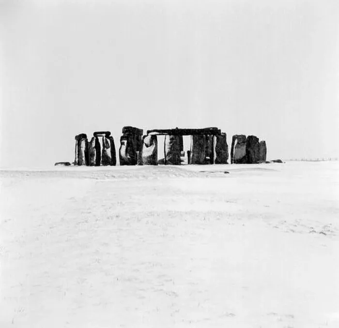 Framed Print : Stonehenge in the snow Wiltshire England Framed Print : Stonehenge in the snow Wiltshire England