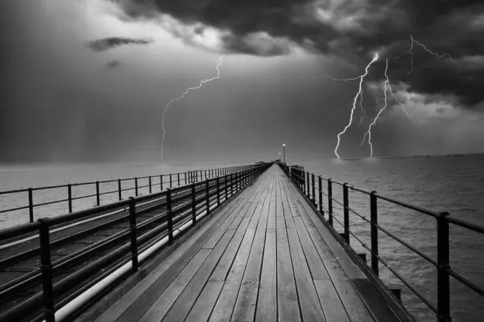 Framed Print : Storm over Southend on Sea pier, on the south east coast of England Framed Print : Storm over Southend on Sea pier, on the south east coast of England