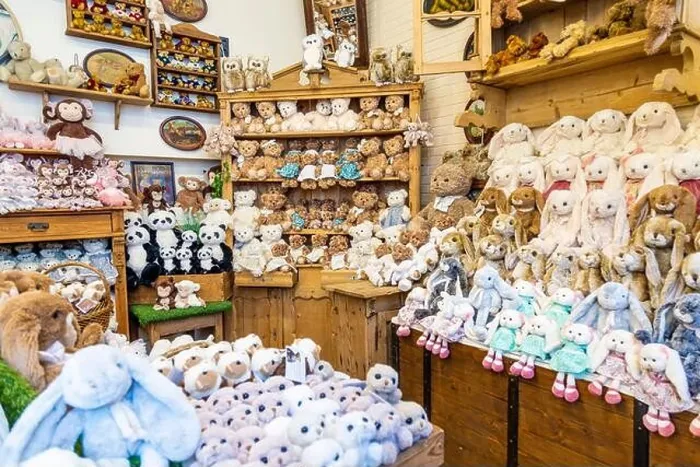 Framed Print : Stuffed todys and teddy bears at Galeria Bukowski shop on Chmielna Street, Nowy Swiat, Warsaw, Poland Framed Print : Stuffed todys and teddy bears at Galeria Bukowski shop on Chmielna Street, Nowy Swiat, Warsaw, Poland