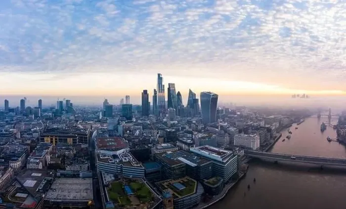 Framed Print : Stunning London city sunrise aerial view Framed Print : Stunning London city sunrise aerial view