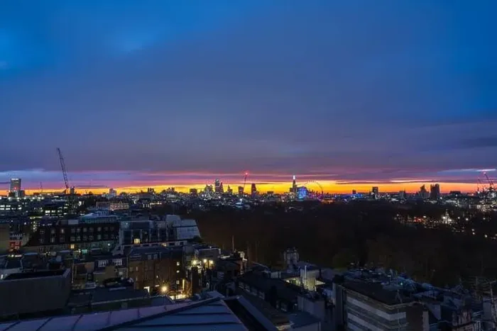 Framed Print : Stunning London city sunrise aerial view Framed Print : Stunning London city sunrise aerial view
