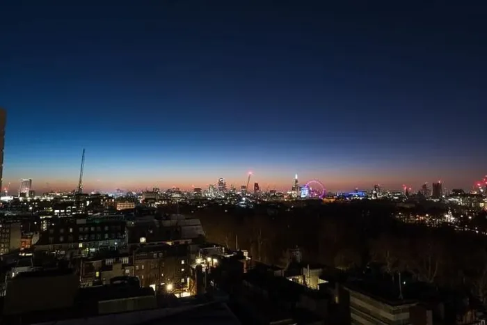 Framed Print : Stunning London city sunrise aerial view Framed Print : Stunning London city sunrise aerial view