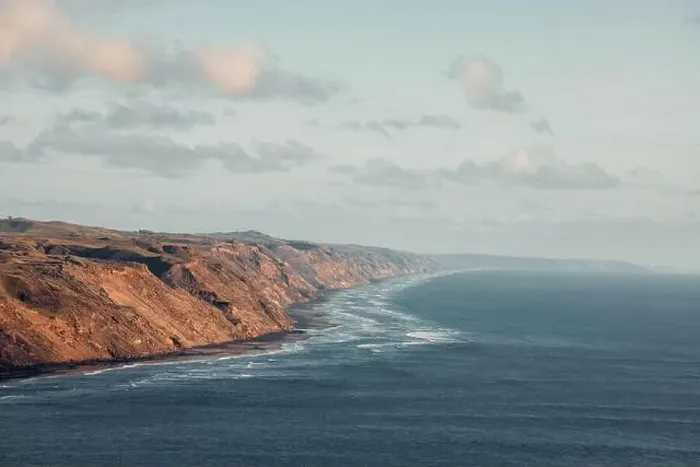 Framed Print : A stunning ocean coastline captured at sunset, revealing infinite horizons